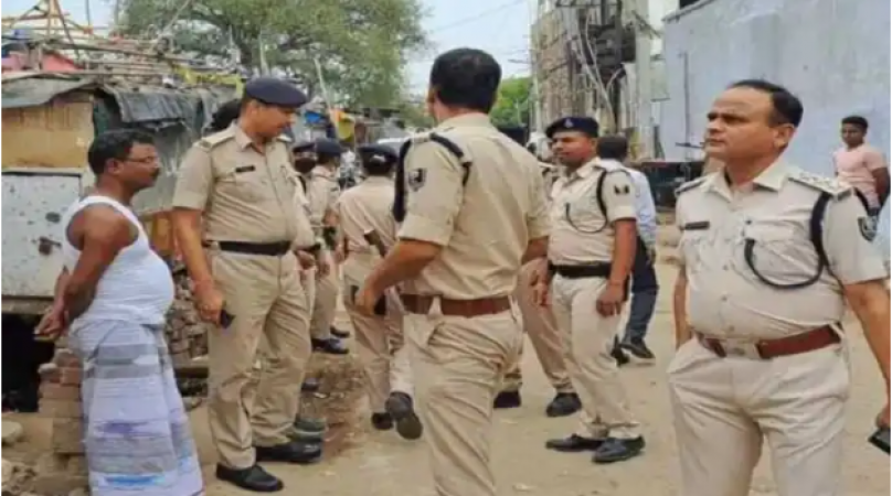 बिहार ब्लास्ट: पुलिस ने माना कम तीव्रता वाला धमाका, आदिल गिरफ्तार, मोहम्मद जान फरार