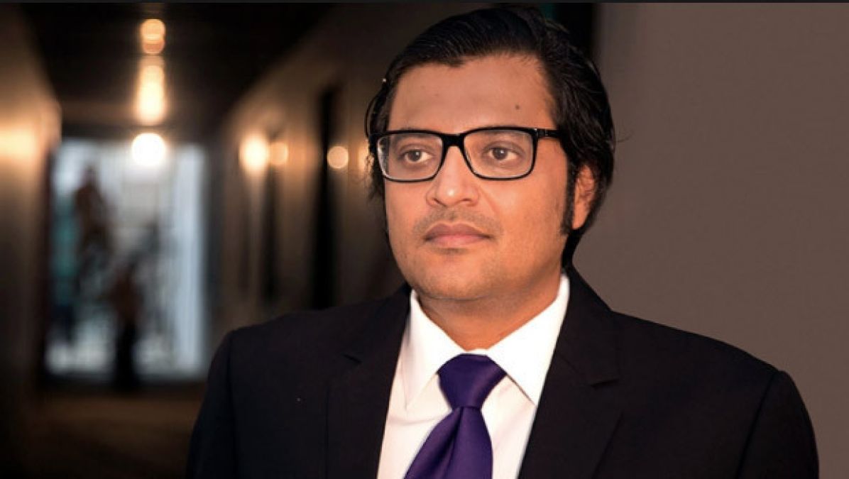 Supreme court: Ban on arrest of Arnab Goswami, 3 weeks time for anticipatory bail