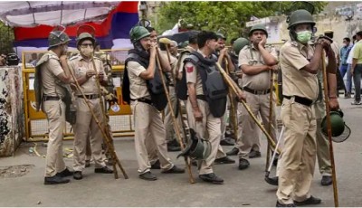 Will the security forces move out of Jahangirpuri? Delhi Police reviewing the situation