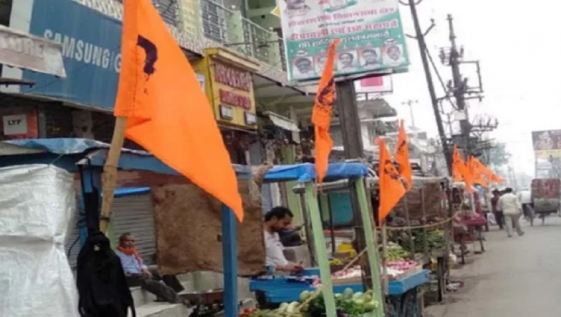 Bihar: Police filed FIR against Bajrang Dal leaders over putting Saffron flag on shops