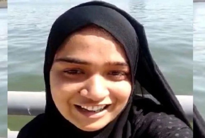 Husband accused in Ayesha suicide case gets 10 years in jail, victim jumps into Sabarmati river and dies