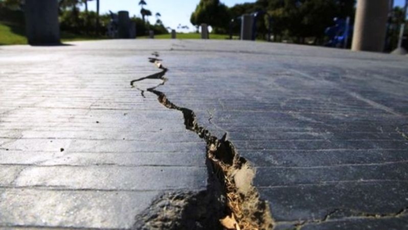 Earthquake shook Assam again magnitude 35 on richter scale