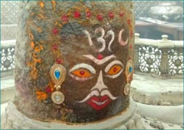 Ujjain: On sawan's second Monday, watch video of Bhasma Aarti held at Mahakal temple