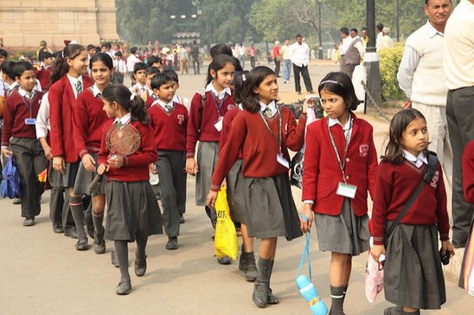 Govt's big decision on Friday's holiday in schools