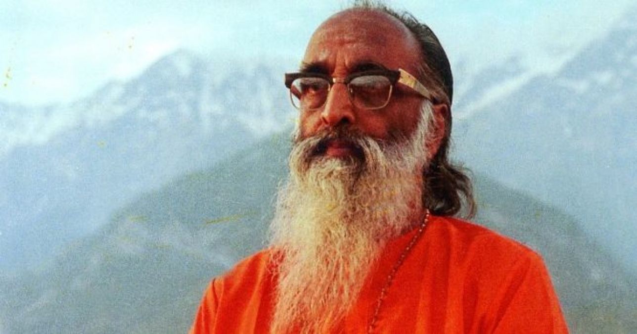 Swami Chinmayanda : A great spokesperson of Vedanta Darshan, has written interpretations on more than 35 texts