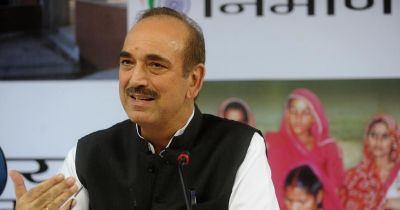 Ghulam Nabi Azad hits out at central government, says panic among Kashmiris due to advisory