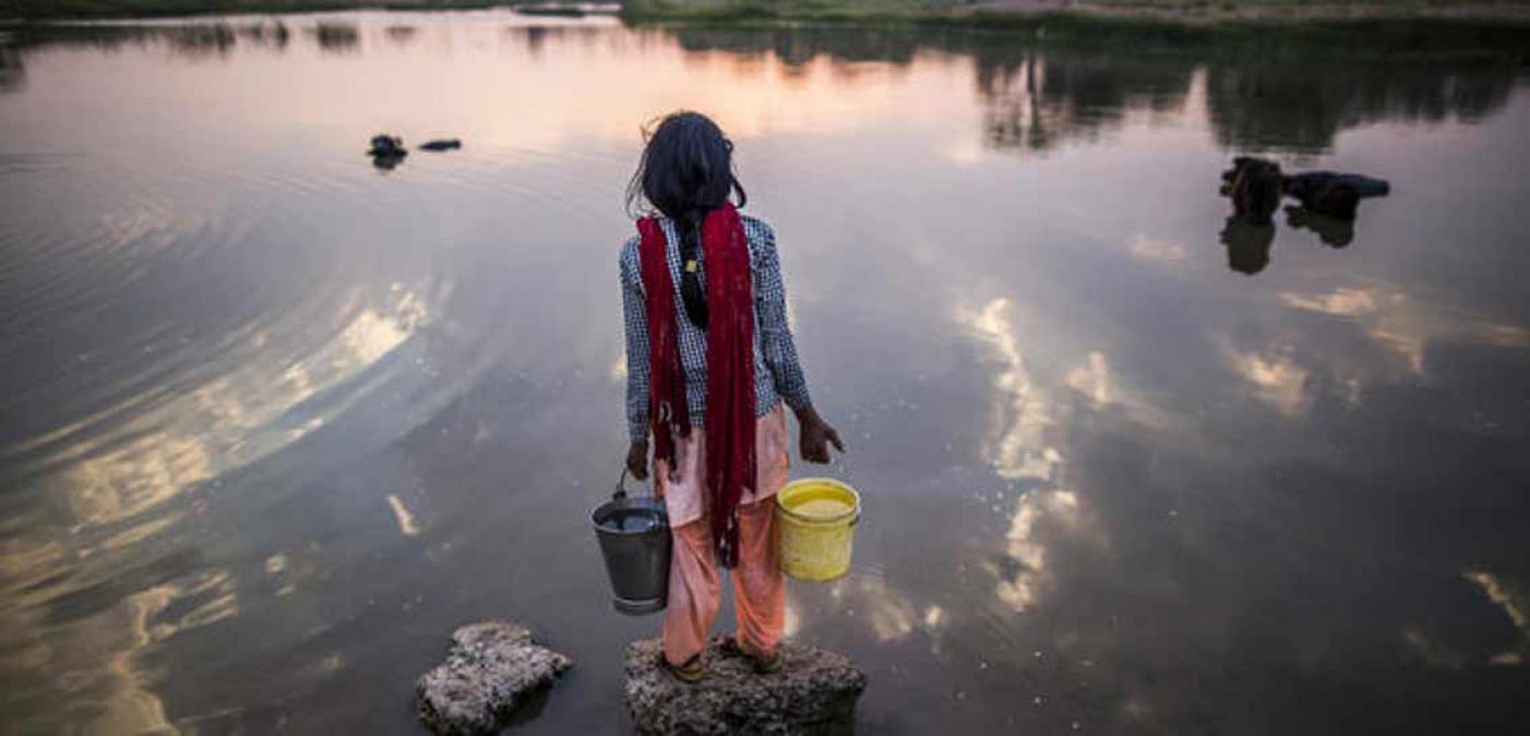 पंजाब में जहरीला पानी पीकर बीमार हो रहे लोग, सरकार ने मूँद रखी हैं आँखें