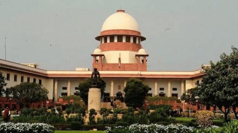 Controversies not stopping over Pegasus Espionage Case, SC to hear govt's stand