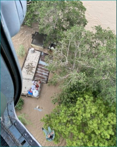 MP: बाढ़ की चपेट में 1171 गांव, गृहमंत्री को भी करना पड़ा एयरलिफ्ट
