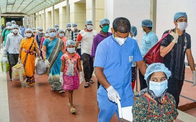महाराष्ट्र में 4.5 लाख के पार पहुंचा संक्रमण का आंकड़ा, चिंताजनक है मृत्युदर
