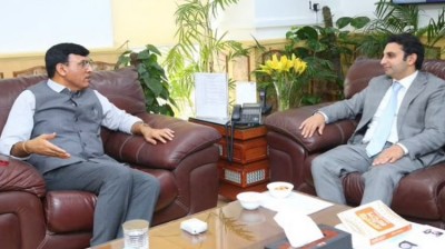 Health Minister Mandaviya meets CEO of Serum Institute, discusses supply of covishield