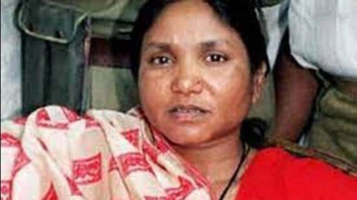 Phoolan Devi turned dacoit after gang-rape, know her whole journey