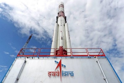 15 अगस्त से पहले भारत को मिलेगी बड़ी सफलता, अंतरिक्ष में तैनात करेगा 'निगहबान'