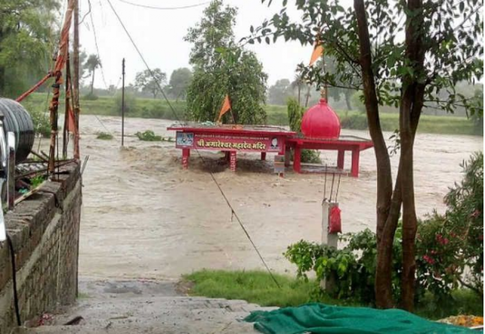Shipra River wreak havoc in Ujjain, several temples submerged