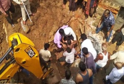 6 people died during cleaning septic tank in Deoghar