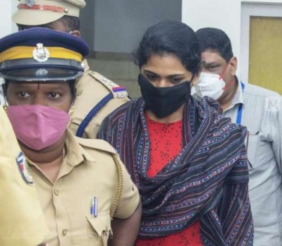 Social activist Rehana Fatima surrender to Kochi police