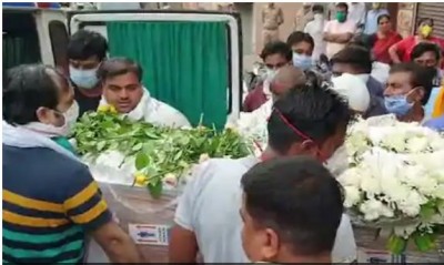 Kerala Plane Crash: Dead Body of Pilot Akhilesh reaches Mathura