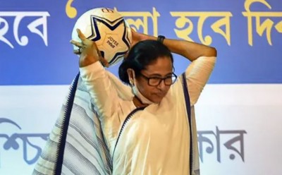 कोरोना: केंद्र ने गुजरात से ज्यादा बंगाल को भेजी आर्थिक मदद, ममता ने लगाए थे भेदभाव के आरोप