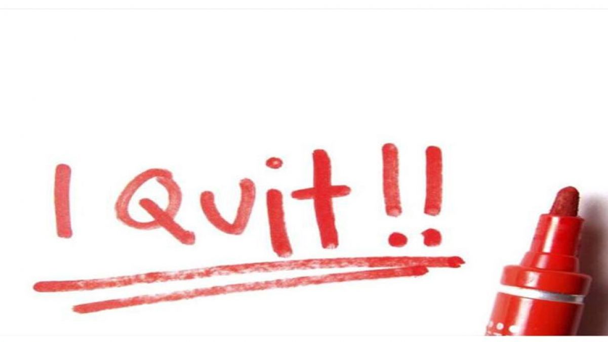 फेसबुक पर लिखा 'I Quit' और लाइव जाकर लगा ली फांसी