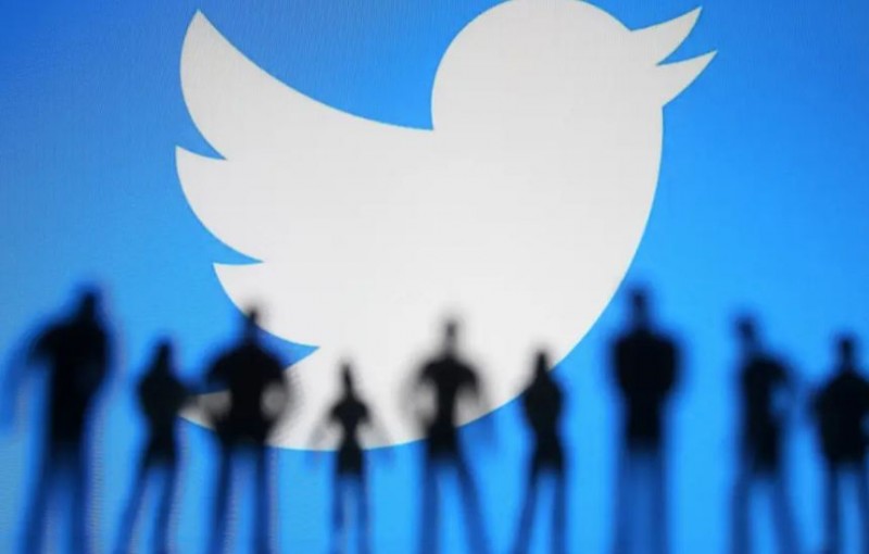 'नए IT नियमों का पालन कर रहा Twitter, नियुक्त किए अधिकारी' - केंद्र ने दिल्ली HC में दी जानकारी