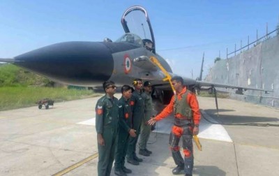 पाक-चीन की हर गुस्ताखी को मिलेगा करारा जवाब ! भारत ने श्रीनगर में तैनात किए मिग-29 फाइटर जेट