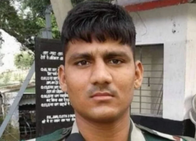 Jaunpur's son martyred in encounter between security forces and terrorists in Pulwama