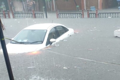 Roads are blocked due to heavy rain in Jaipur