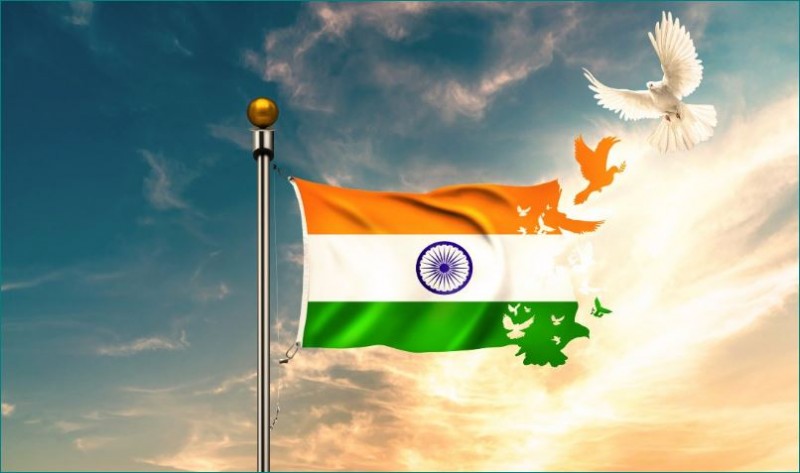 75वां स्वतंत्रता दिवस: रक्षा मंत्री राजनाथ सिंह ने फहराया तिरंगा, जे.पी. नड्डा ने भी दी बधाई