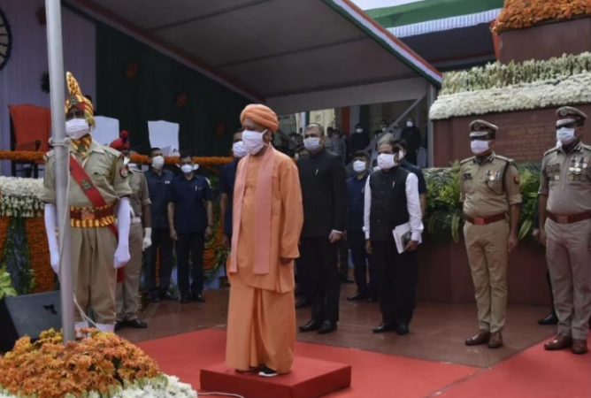 UP Chief Minister Yogi hoists flag at Vidhan Bhavan