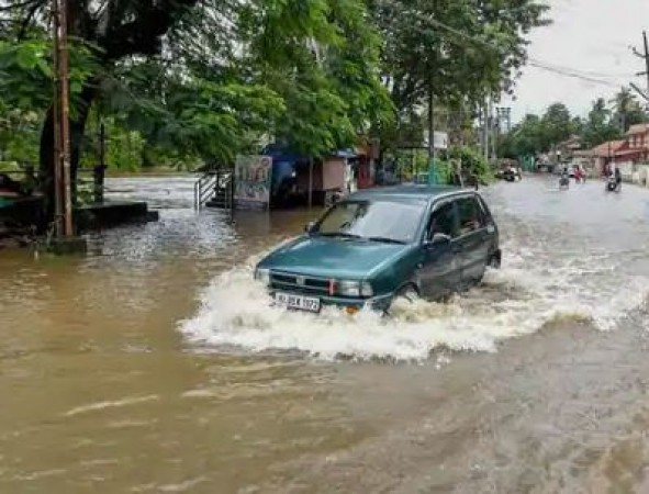 ओडिशा के कई भागों में हुई भारी बरसात, सामान्य जन-जीवन हुआ अस्त व्यस्त