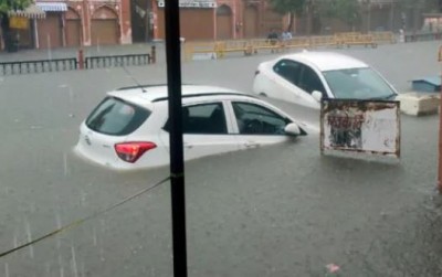 जलमग्न हो सकता है जयपुर, फिर से भीषण बरसात शुरू
