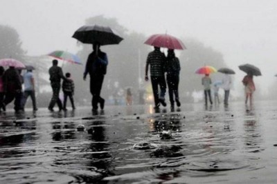यूपी के कई जिलों में जोरदार बारिश के आसार, जानें मौसम के हाल