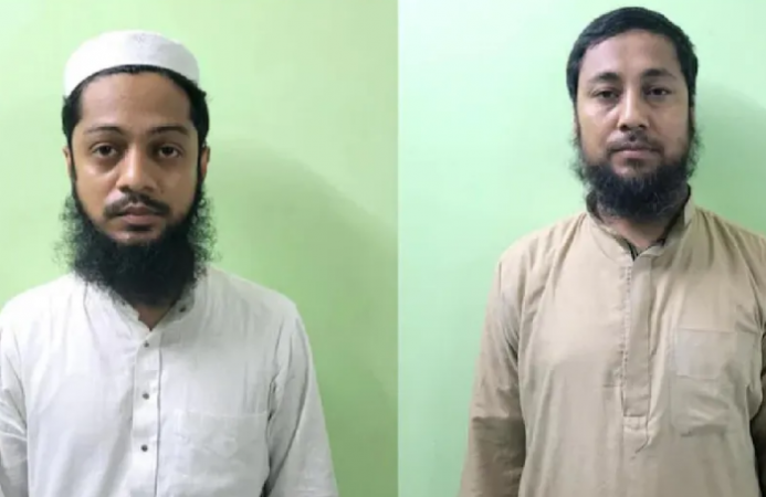 बंगाल से अल-क़ायदा के दो आतंकी गिरफ्तार, जिहादी साहित्य बरामद