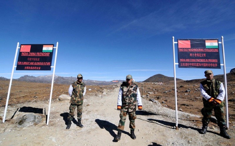 सीमा विवाद: लिपुलेख में मिसाइल तैनात करेगा चीन, मानसरोवर झील के पास बना रहा साइट