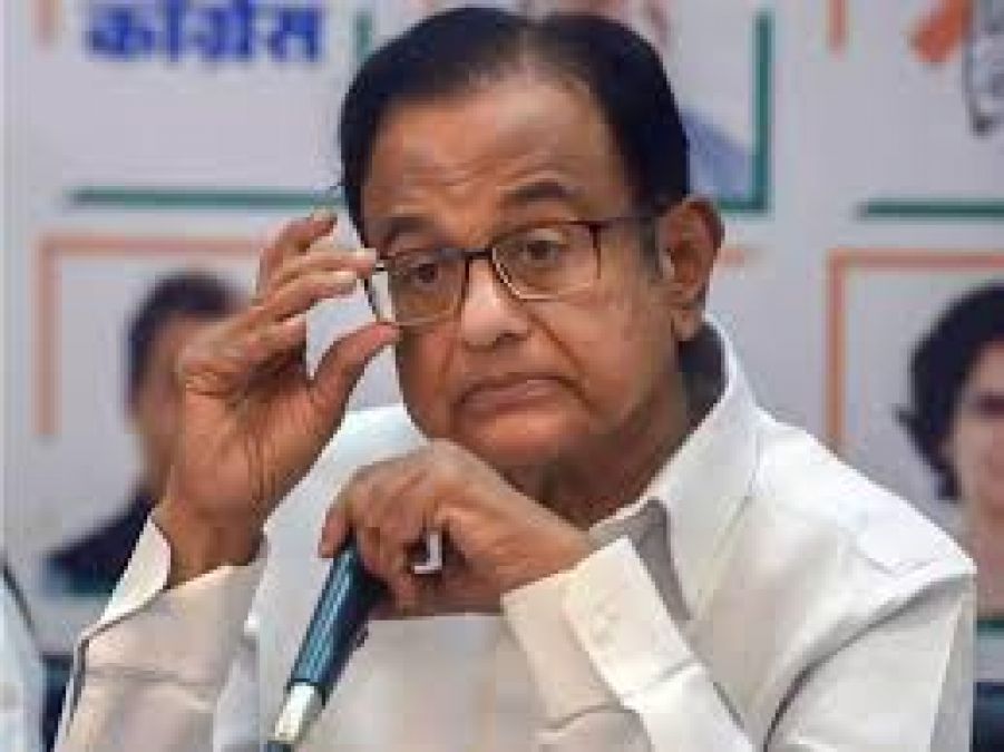 Sword of arrest hangs on Chidambaram, CBI, and ED to oppose in Supreme court