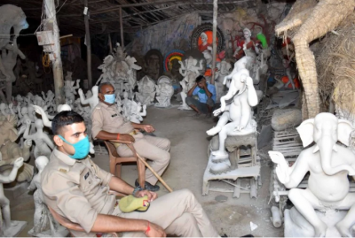 Ganesh Chaturthi 2020: Police stop sale of Ganesh idols, people created ruckus