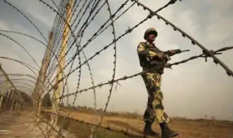 BSF soldiers killed 5 Pakistani intruders in Khemkaran