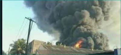 Massive fire breaks out in the industrial area of Sangareddy, Lord Ganesha saves the lives of people