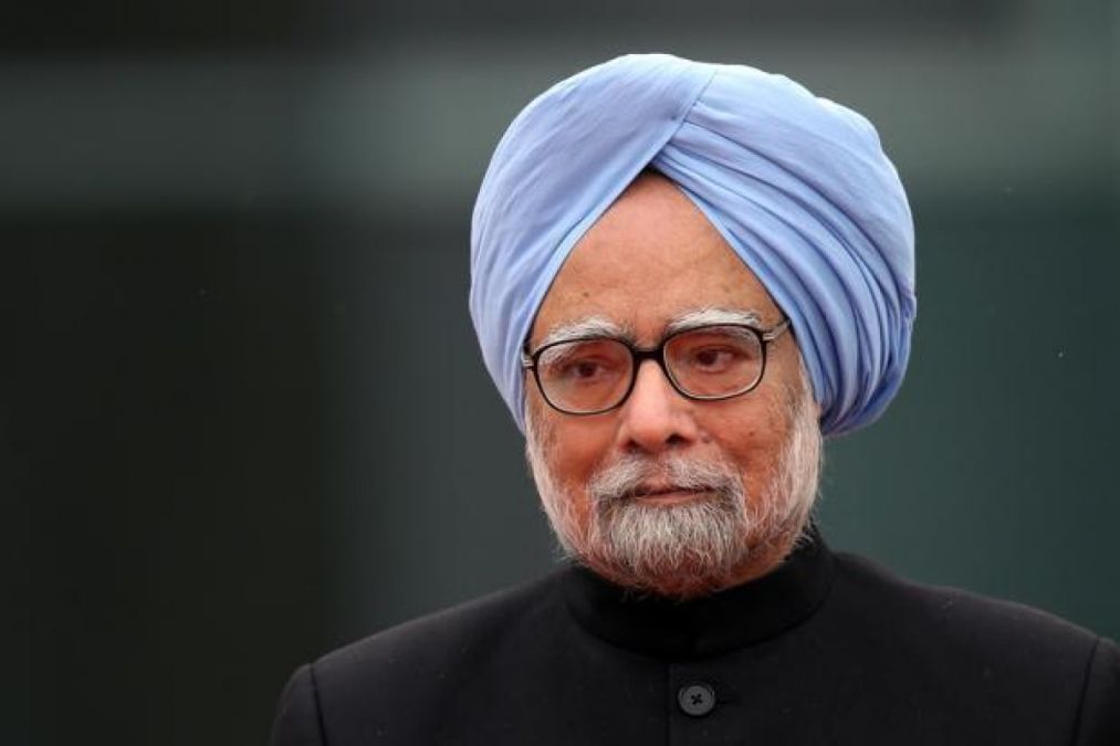 MHA degrades Manmohan Singh's SPG security cover