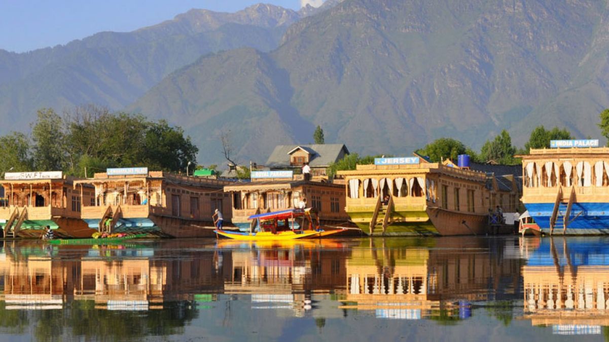 जम्मू कश्मीर के लिए मोदी सरकार ने बनाया मेगा प्लान, इस तरह से देंगे पर्यटन को बढ़ावा