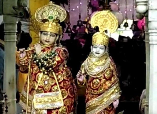 Radha Krishna On Janmashtami Wear Precious Ornaments Worth Rs 100 Crore