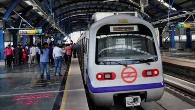 Metro becomes trouble for Delhiite, Know What's The Reason