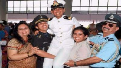 Shivangi of Muzaffarpur becomes first woman pilot of the Indian Navy