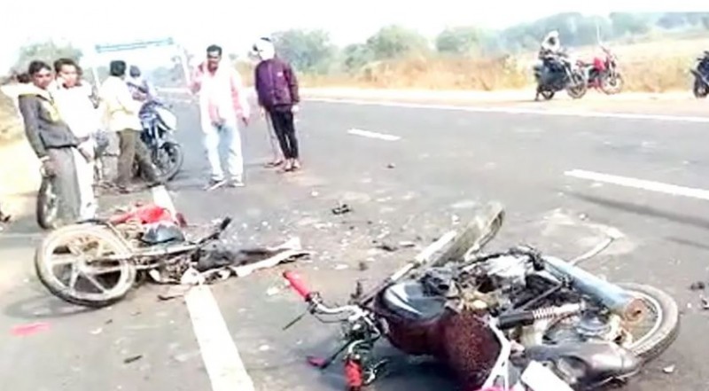 Shocking collision in MP, 4 people died tragically