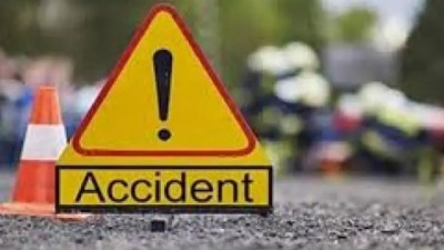 Tragic accident: Car collides into milk tanker at Indore-Bhopal Highway