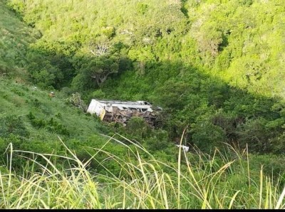 6 injured as bus overturned, driver absconded