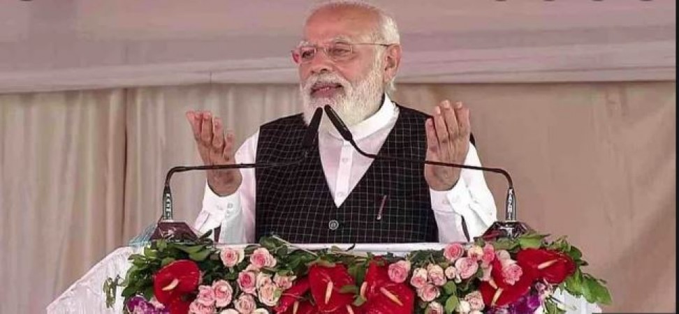 'देव तुल्‍य लोगन के प्रणाम करत बानी', गोरखपुर को सौगात देने के बाद बोले PM मोदी