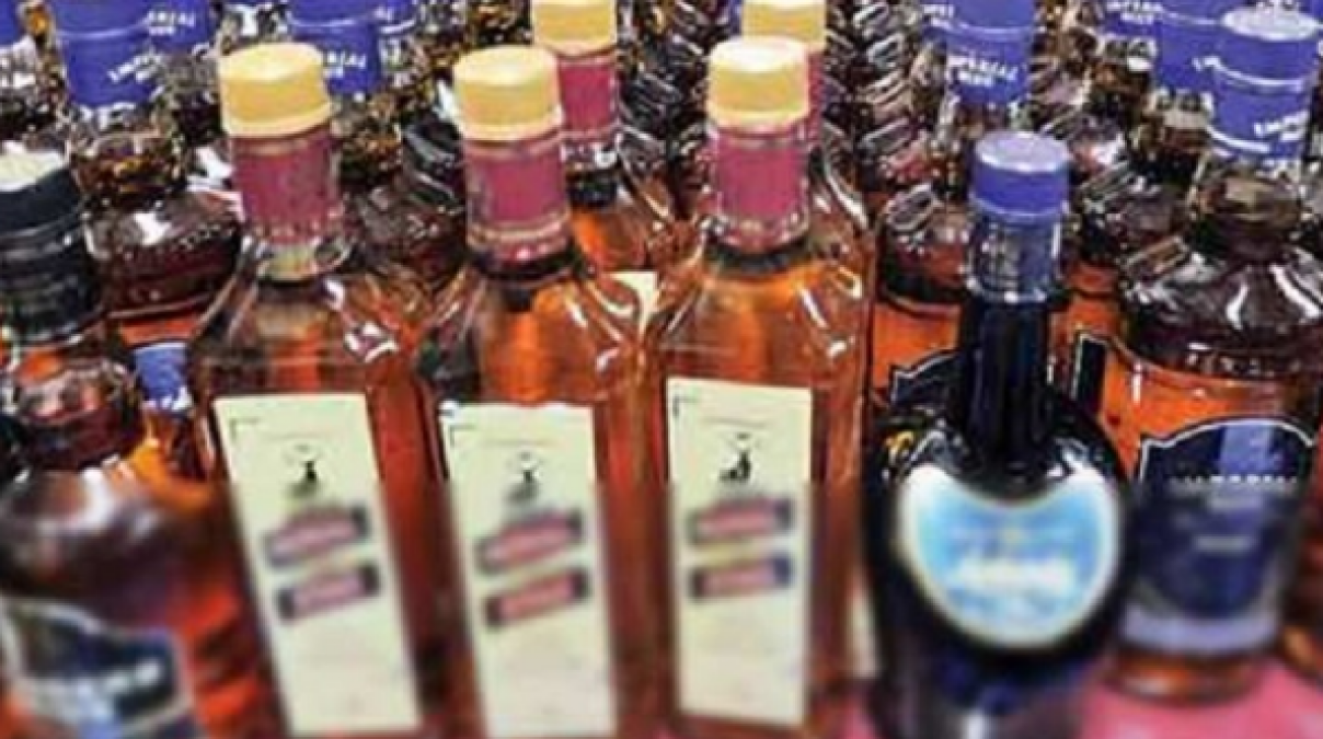 Bihar: Liquor smuggling through truck, police ceases in Supaul