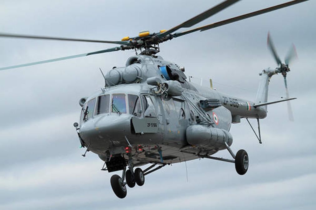 Pm Modi also travels in Bipin Rawat's Mi-17 helicopter crash