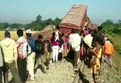 Tragic accident in Assam, 7 coaches of goods train derail